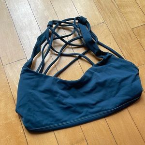 Lululemon Free to Be Bra size 4
